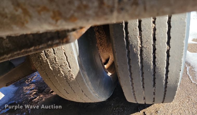 image for item LA9589 1994 Load King 503605DD lowboy equipment trailer