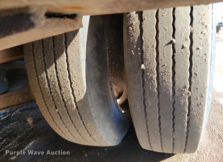 image for item LA9589 1994 Load King 503605DD lowboy equipment trailer