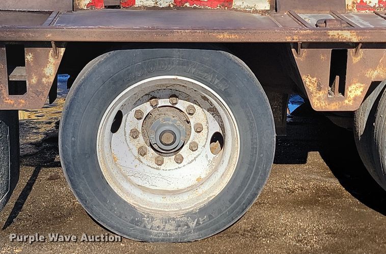 image for item LA9589 1994 Load King 503605DD lowboy equipment trailer