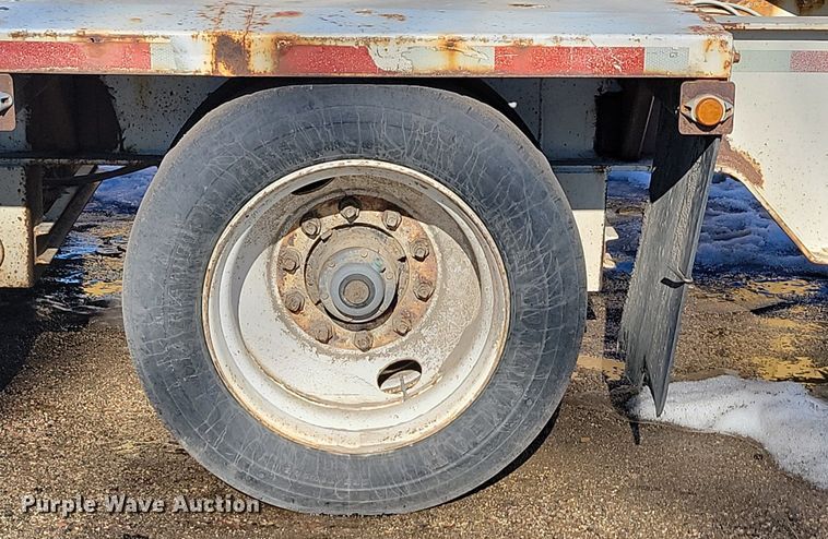 image for item LA9589 1994 Load King 503605DD lowboy equipment trailer