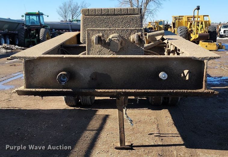 image for item LA9589 1994 Load King 503605DD lowboy equipment trailer
