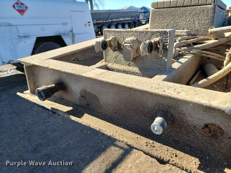 image for item LA9589 1994 Load King 503605DD lowboy equipment trailer