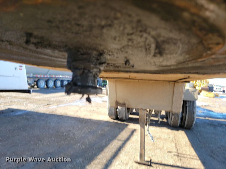 image for item LA9589 1994 Load King 503605DD lowboy equipment trailer