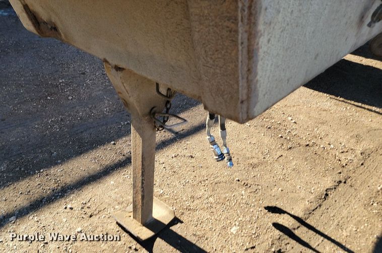 image for item LA9589 1994 Load King 503605DD lowboy equipment trailer