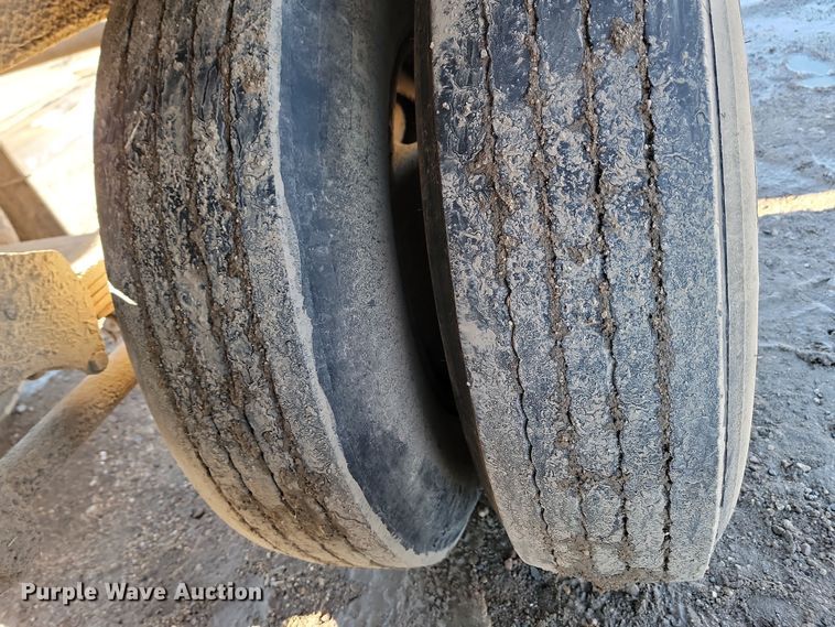 image for item LA9589 1994 Load King 503605DD lowboy equipment trailer