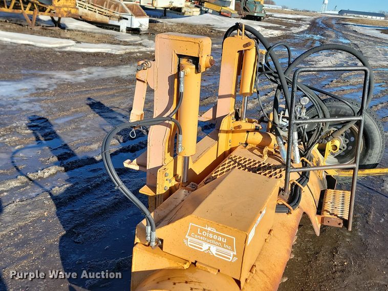 image for item LA9590 OverBuilt  cold planer