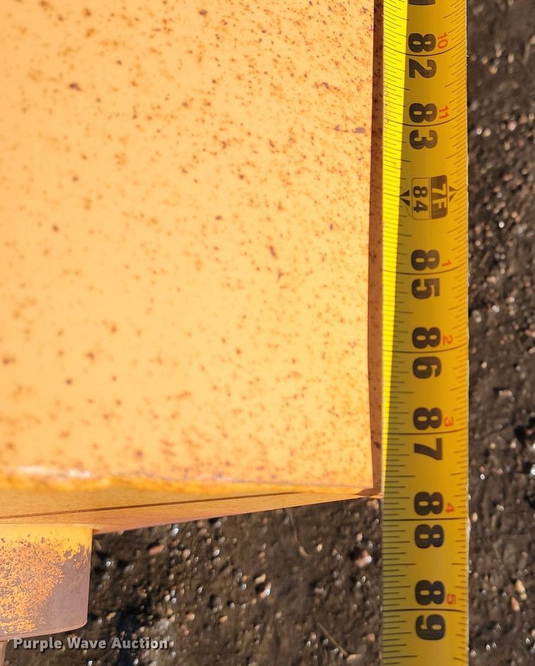 image for item LA9590 OverBuilt  cold planer