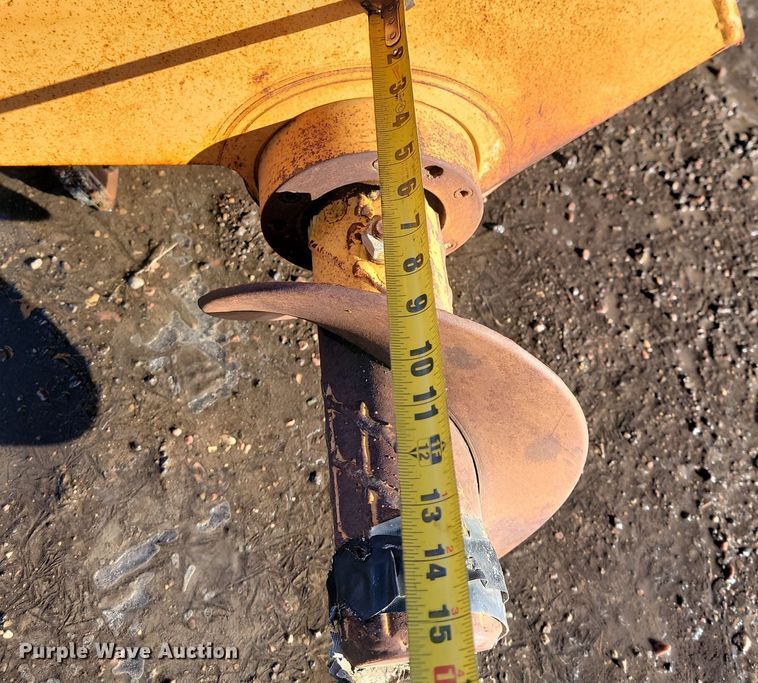 image for item LA9590 OverBuilt  cold planer