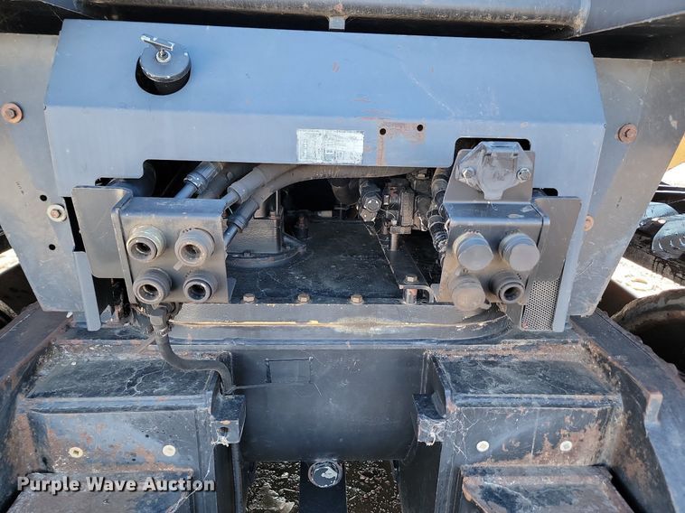 image for item LA9591 1996 Caterpillar Challenger CH75C tractor