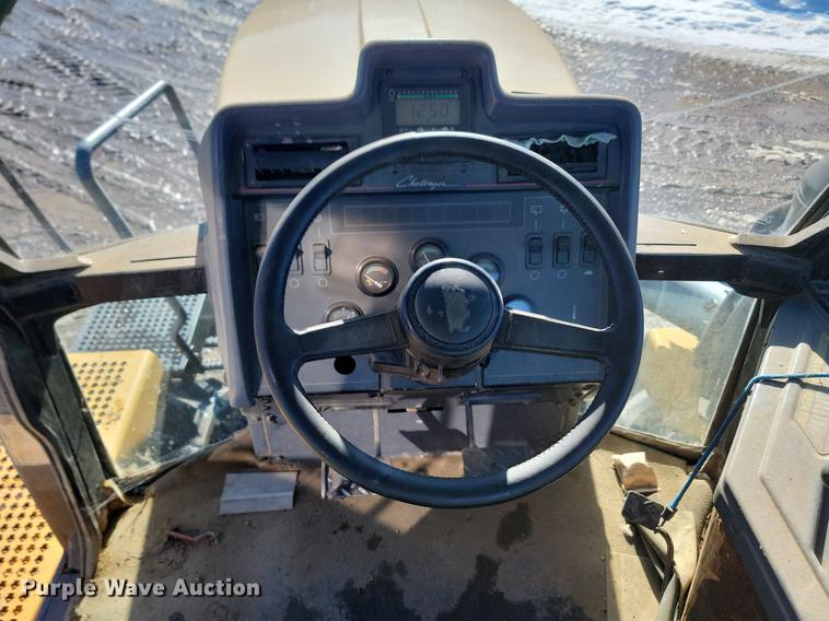 image for item LA9591 1996 Caterpillar Challenger CH75C tractor