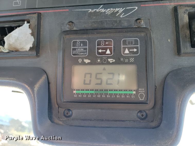 image for item LA9591 1996 Caterpillar Challenger CH75C tractor