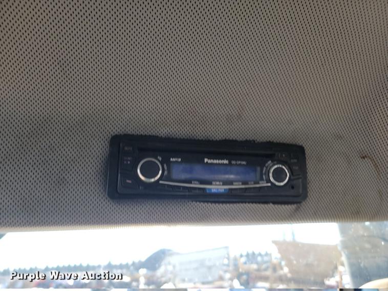 image for item LA9591 1996 Caterpillar Challenger CH75C tractor