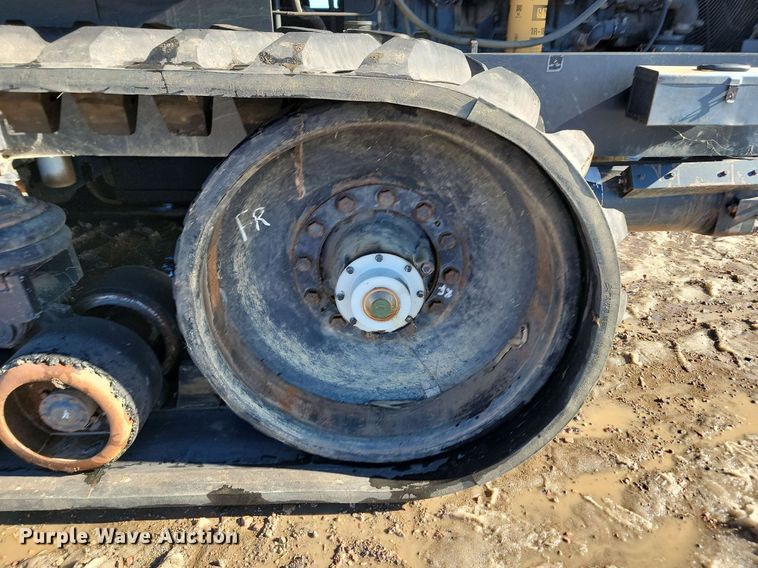 image for item LA9591 1996 Caterpillar Challenger CH75C tractor