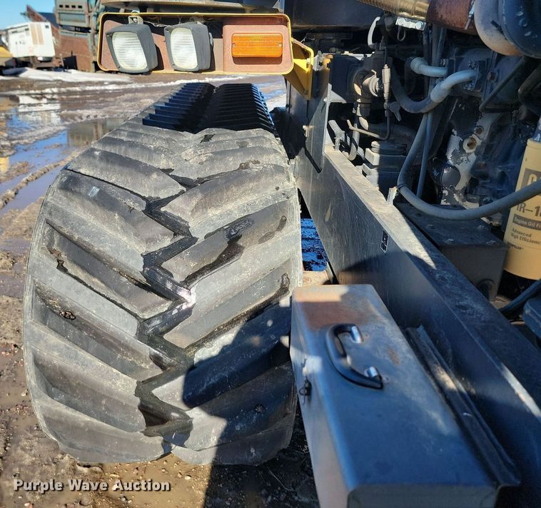 image for item LA9591 1996 Caterpillar Challenger CH75C tractor