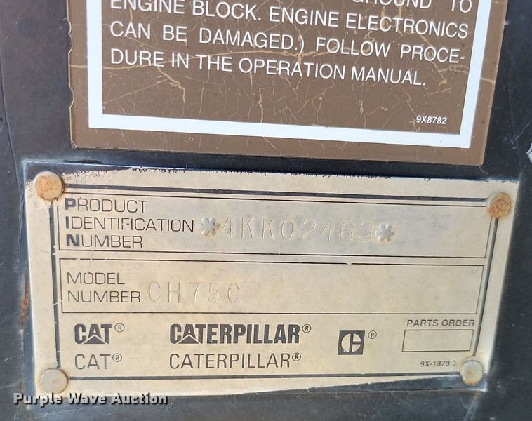 image for item LA9591 1996 Caterpillar Challenger CH75C tractor