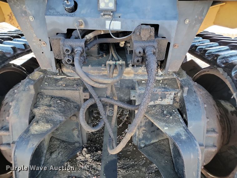 image for item LA9592 1994 Caterpillar Challenger 85C tractor