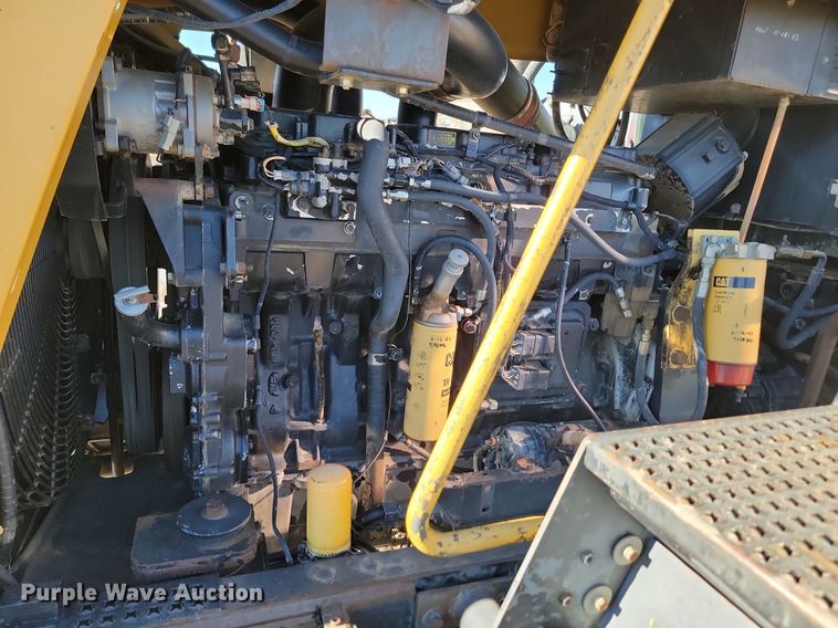 image for item LA9592 1994 Caterpillar Challenger 85C tractor