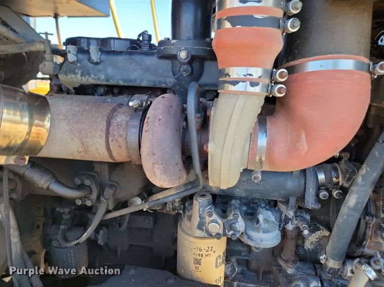 image for item LA9592 1994 Caterpillar Challenger 85C tractor