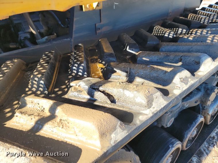 image for item LA9592 1994 Caterpillar Challenger 85C tractor