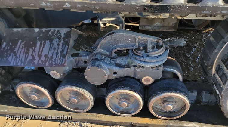 image for item LA9592 1994 Caterpillar Challenger 85C tractor