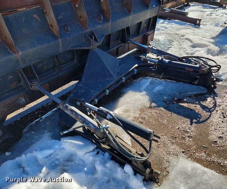 image for item LA9592 1994 Caterpillar Challenger 85C tractor