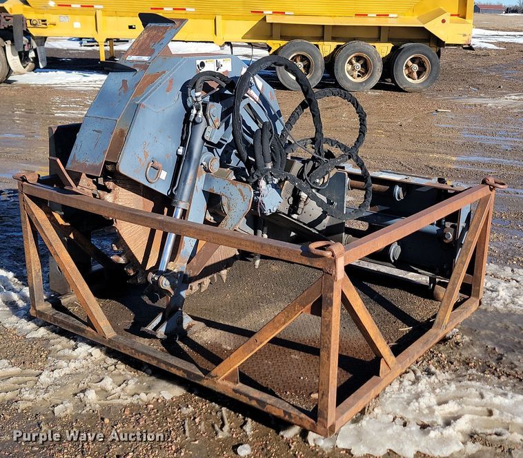 image for item LA9593 Road Hog  RS18EHS skid steer rock saw