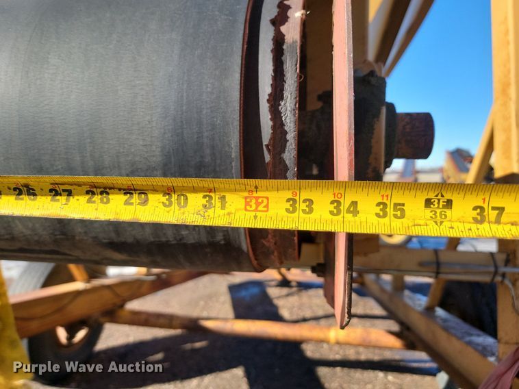 image for item LA9597 Portable hopper conveyor 