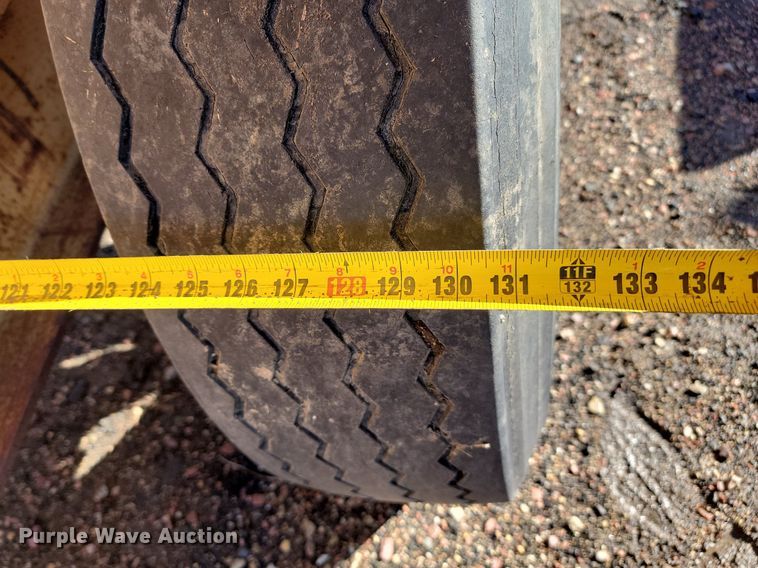 image for item LA9597 Portable hopper conveyor 