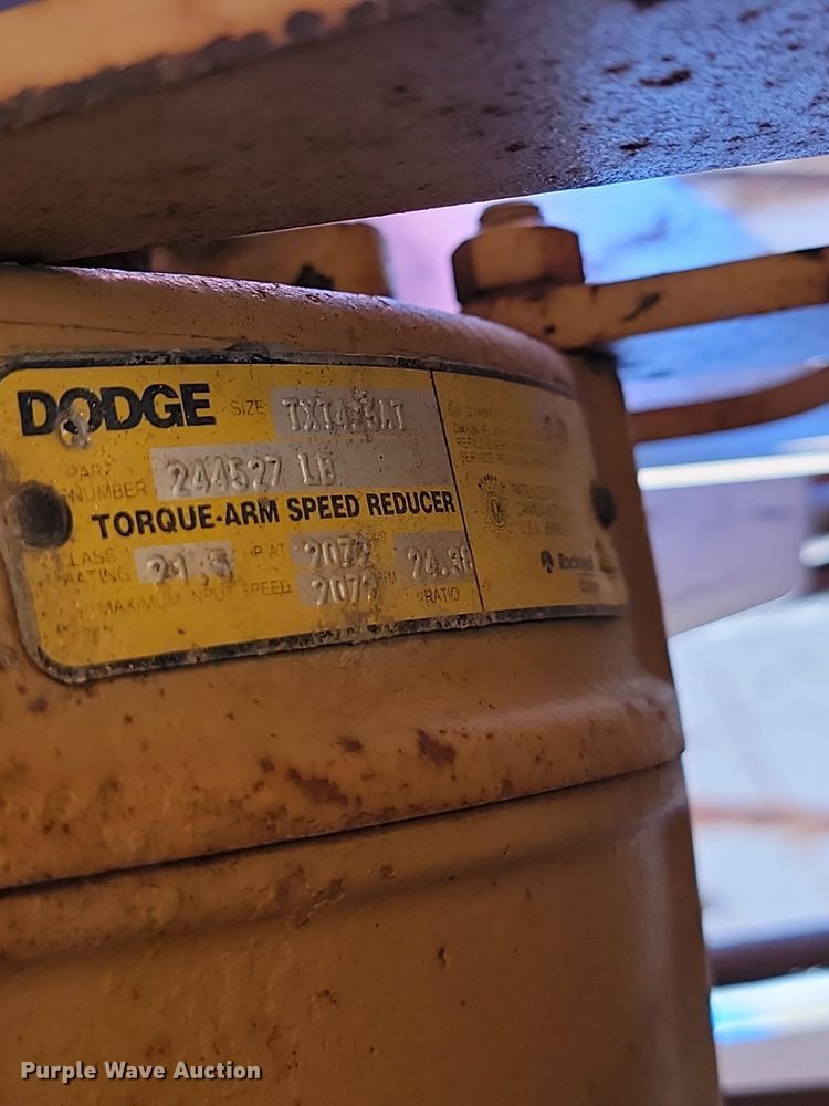 image for item LA9597 Portable hopper conveyor 