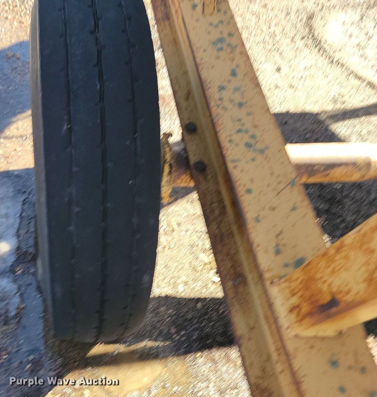 image for item LA9597 Portable hopper conveyor 