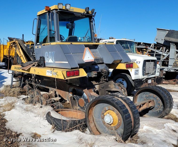 image for item LA9599 Caterpillar Challenger CH75C tractor