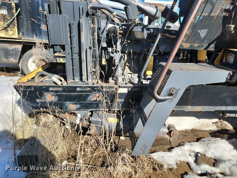 image for item LA9599 Caterpillar Challenger CH75C tractor