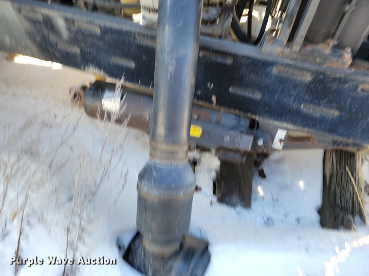 image for item LA9599 Caterpillar Challenger CH75C tractor