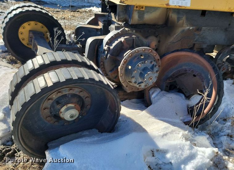 image for item LA9599 Caterpillar Challenger CH75C tractor