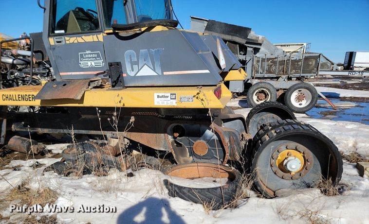 image for item LA9599 Caterpillar Challenger CH75C tractor