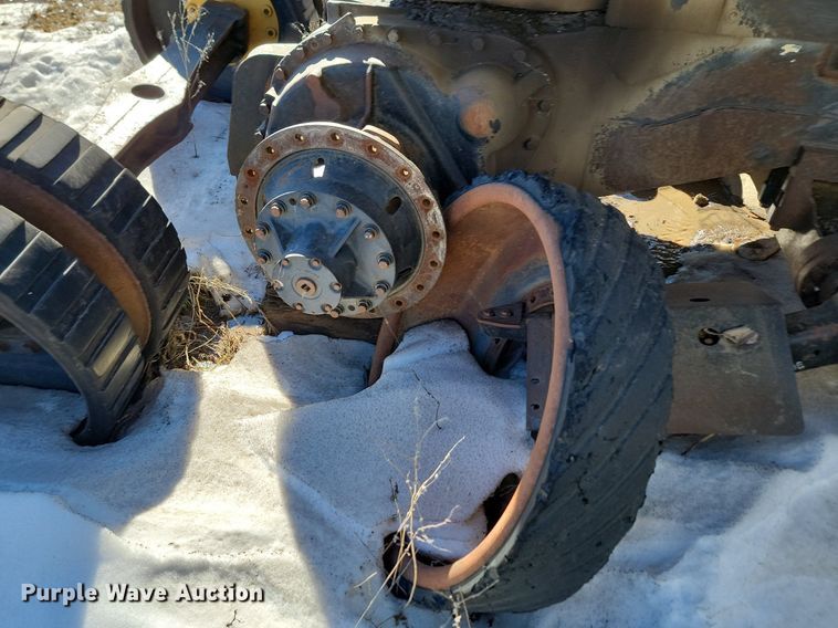 image for item LA9599 Caterpillar Challenger CH75C tractor