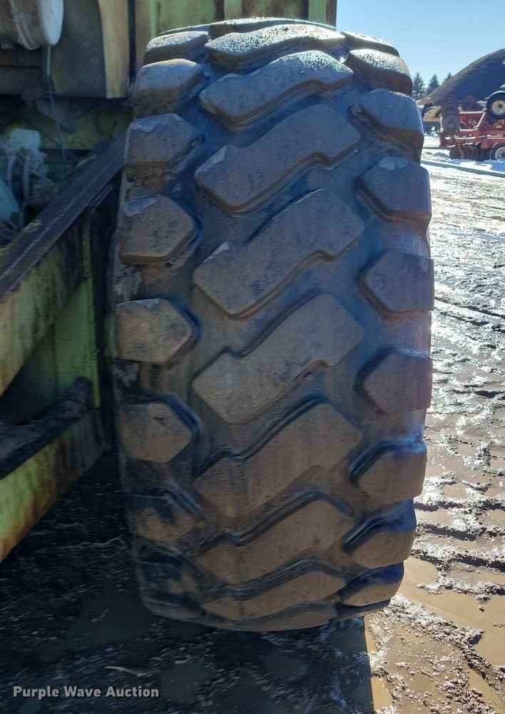 image for item LA9600 Terex TS-14 water wagon