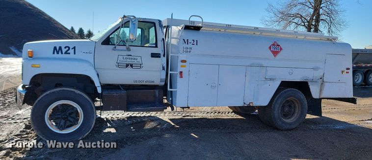 image for item LA9601 1992 GMC C7H042 fuel truck
