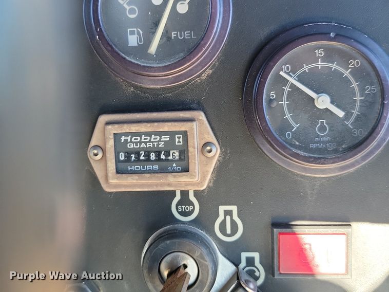 image for item LA9602 2000 Ingersoll Rand DD-130 double drum roller