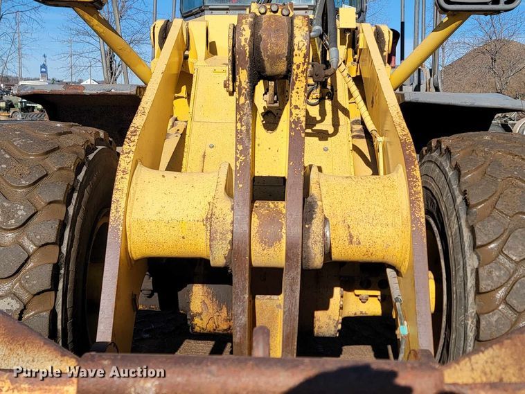image for item LA9603 2000 Komatsu  WA380-3MC wheel loader