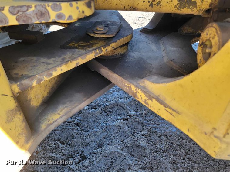 image for item LA9603 2000 Komatsu  WA380-3MC wheel loader