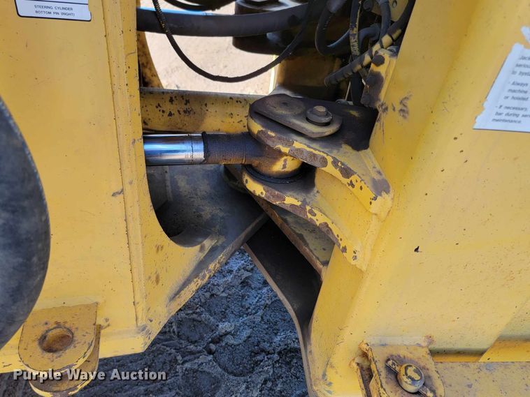 image for item LA9603 2000 Komatsu  WA380-3MC wheel loader