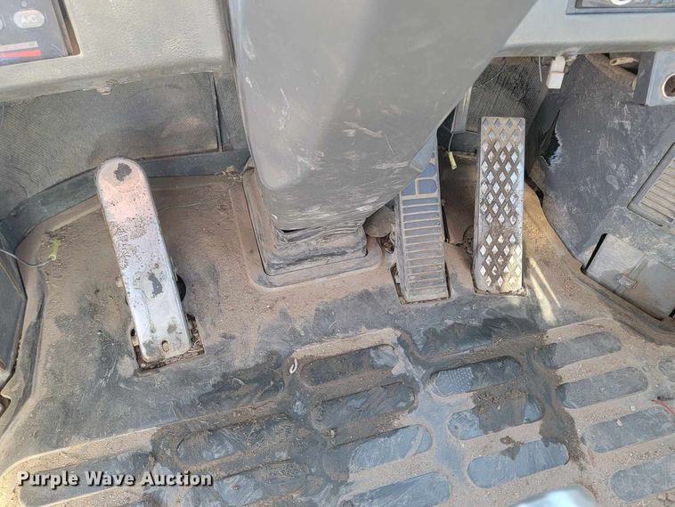 image for item LA9603 2000 Komatsu  WA380-3MC wheel loader