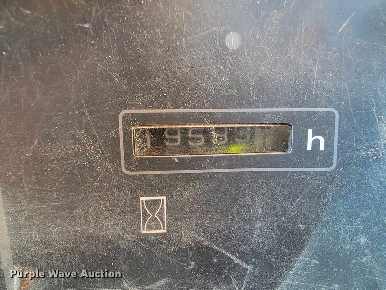 image for item LA9603 2000 Komatsu  WA380-3MC wheel loader