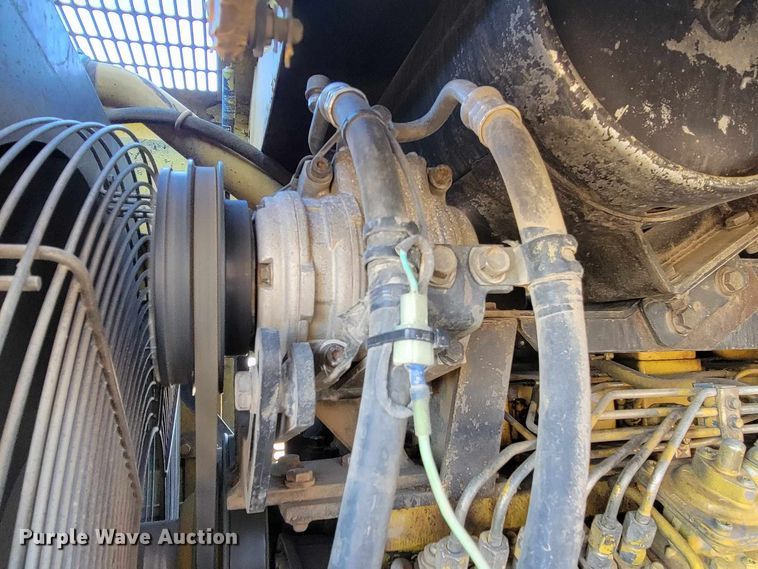 image for item LA9603 2000 Komatsu  WA380-3MC wheel loader