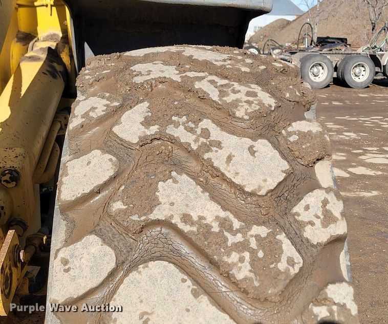 image for item LA9603 2000 Komatsu  WA380-3MC wheel loader