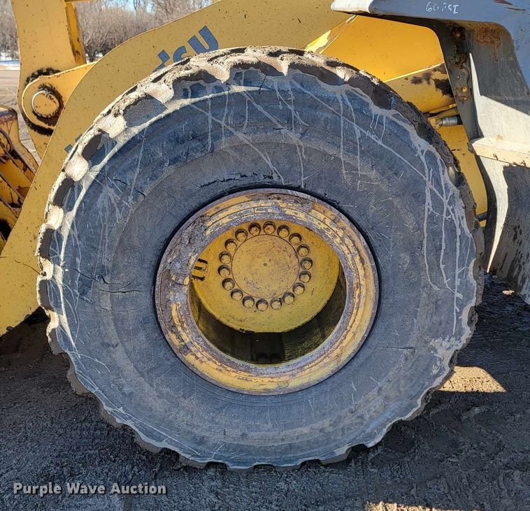 image for item LA9603 2000 Komatsu  WA380-3MC wheel loader
