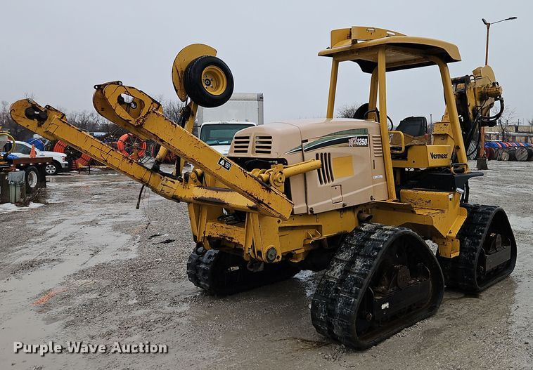 image for item LB9746 2010 Vermeer RTX1250 cable plow