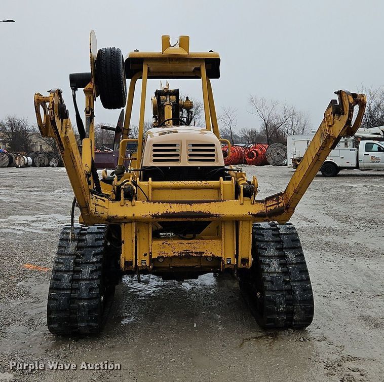 image for item LB9746 2010 Vermeer RTX1250 cable plow