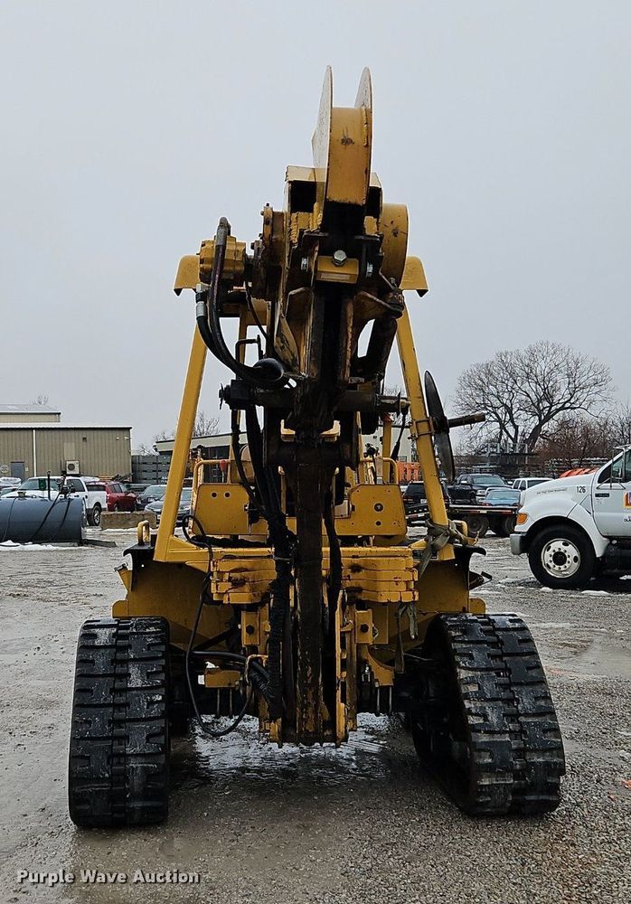 image for item LB9746 2010 Vermeer RTX1250 cable plow